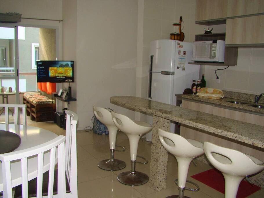 Deixe A Energia Fluir E Contaminar Suas Ferias. Apartment Florianópolis Екстериор снимка